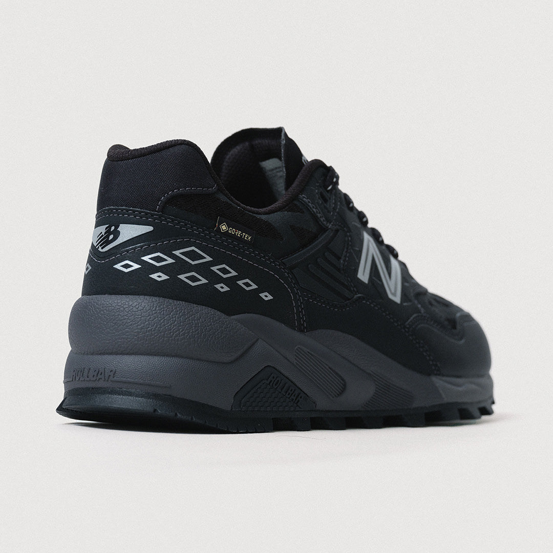 New Balance MT580 "GORE-TEX" "MASTERPIECE SOUND x Hombre Niño x mita sneakers"
