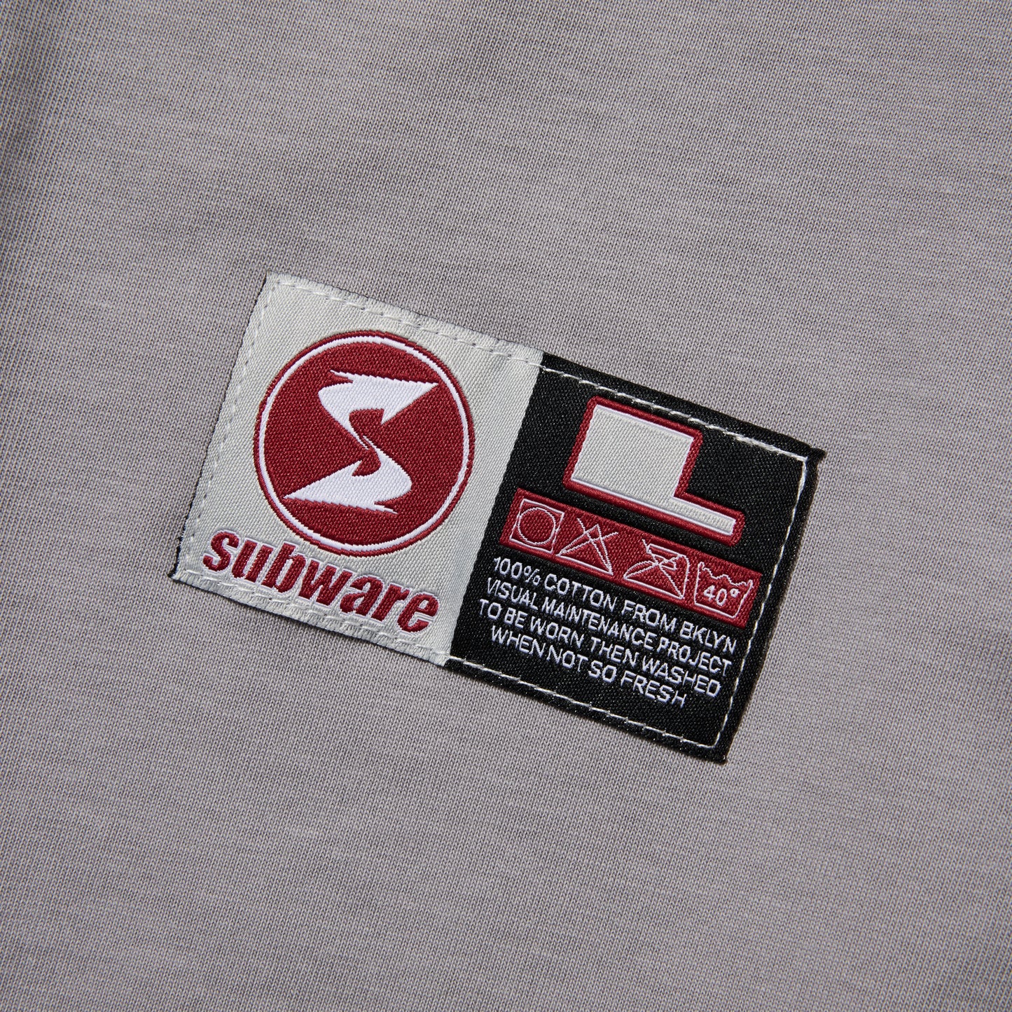 BRICK WALL LONG SLEEVE TEE