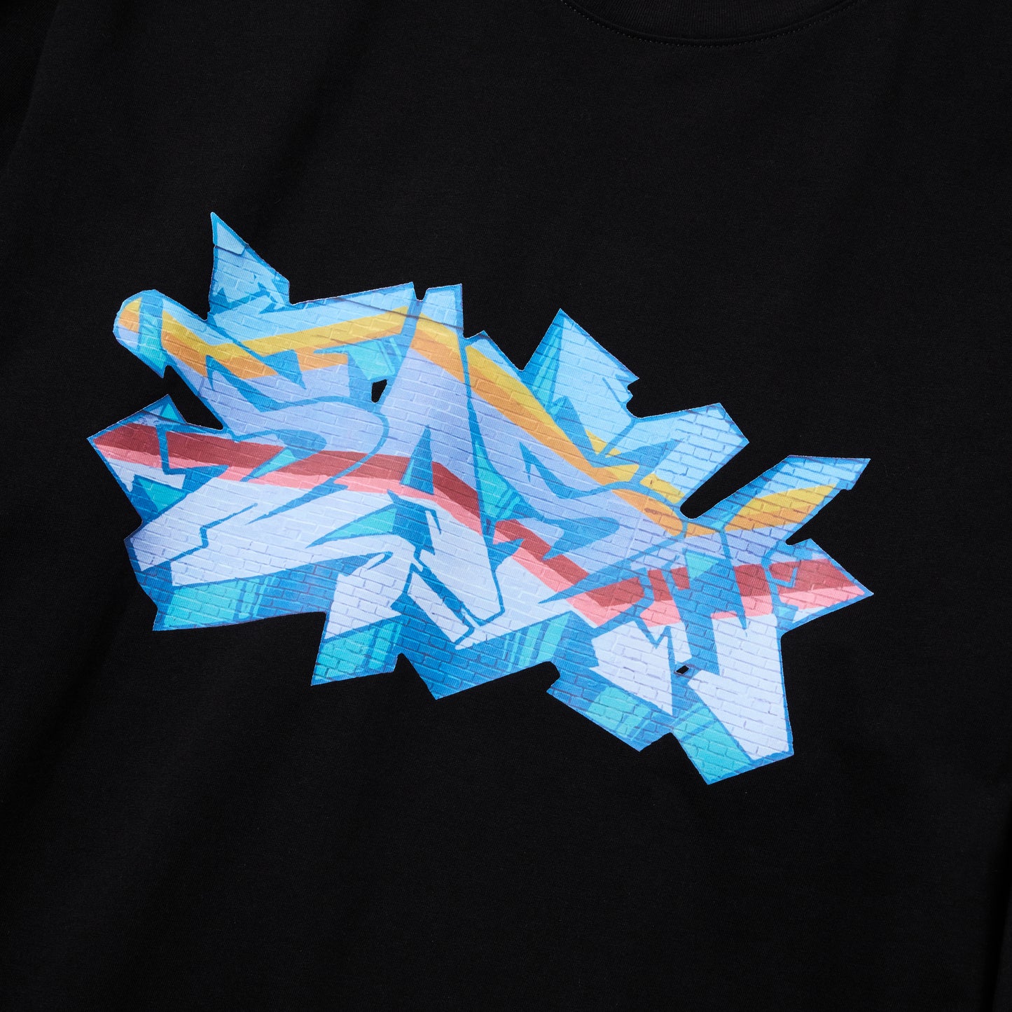 BRICK WALL LONG SLEEVE TEE
