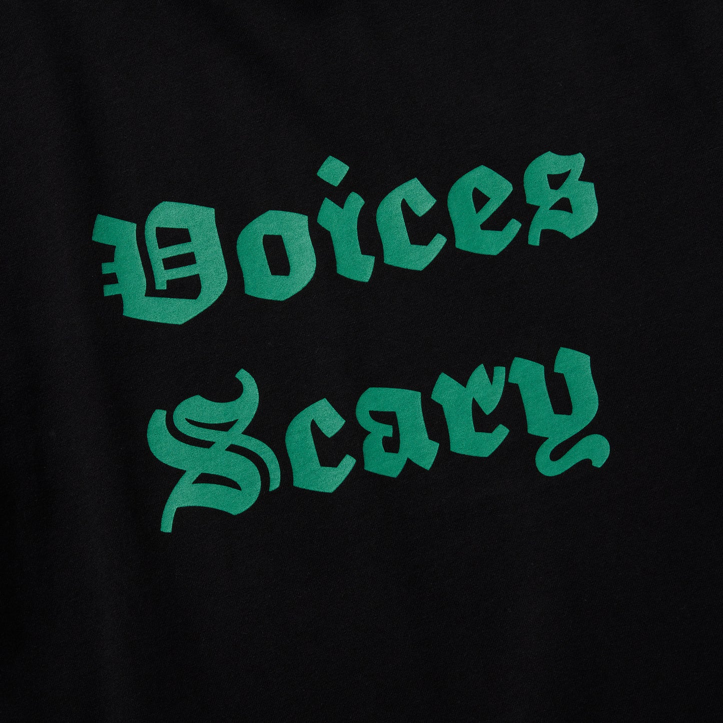 S/S PRINT TEE (VOICES SCARY)